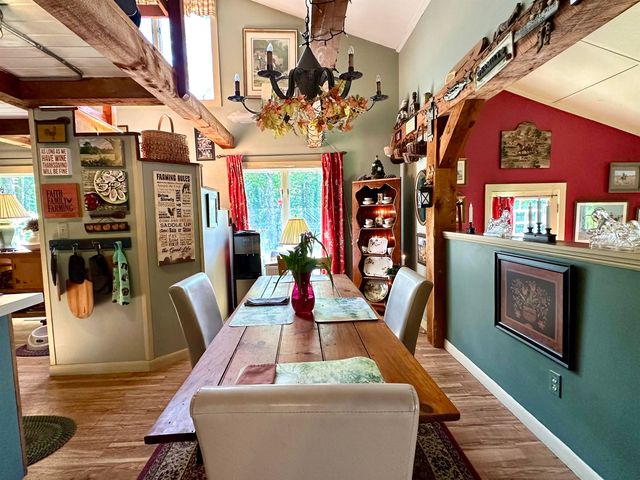 310 Cross Hill Road, Wilmot, NH 03287