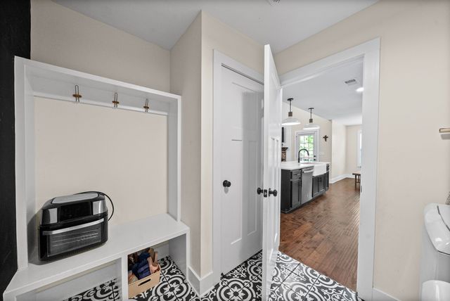 309 Wingfield Dr, Clarksville, TN 37043