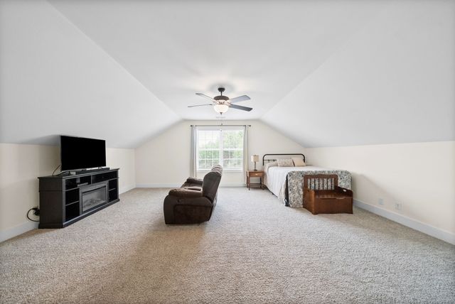 309 Wingfield Dr, Clarksville, TN 37043