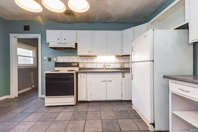 2408 N Pauline Avenue, Muncie, IN 47303