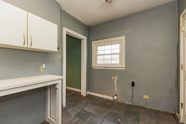 2408 N Pauline Avenue, Muncie, IN 47303