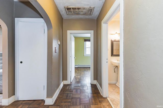 2408 N Pauline Avenue, Muncie, IN 47303