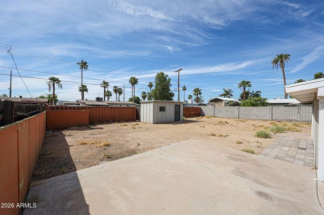 3813 W Meadowbrook Avenue, Phoenix, AZ 85019