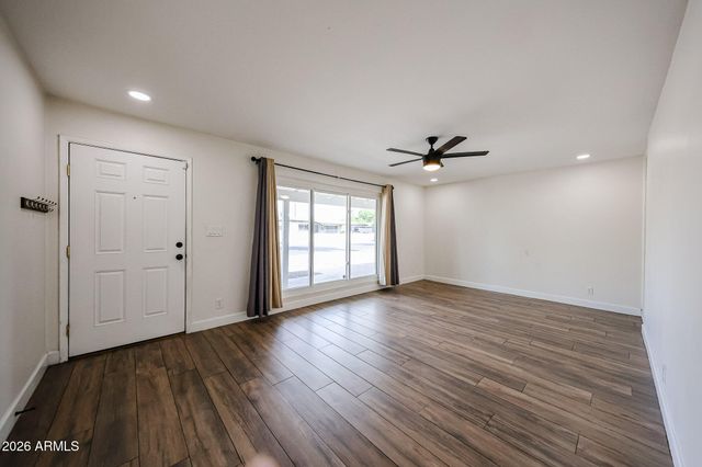 3813 W Meadowbrook Avenue, Phoenix, AZ 85019