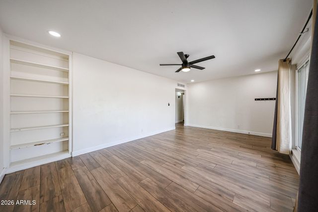 3813 W Meadowbrook Avenue, Phoenix, AZ 85019