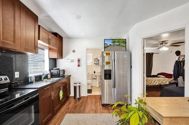 2815 ADAMS Street, Hollywood, FL 33020