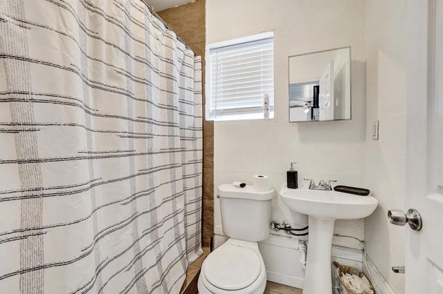 2815 ADAMS Street, Hollywood, FL 33020