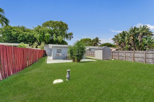 2815 ADAMS Street, Hollywood, FL 33020