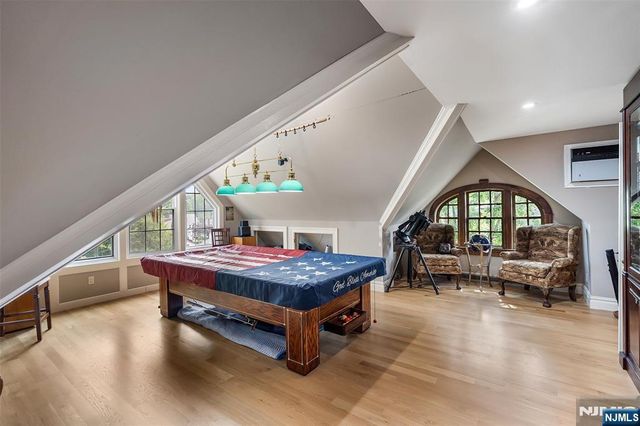 290 Clinton Place, Hackensack, NJ 07601