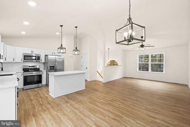 12703 PLANTATION DR, Spotsylvania, VA 22551