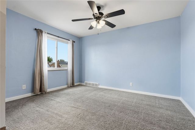 121 River View Blvd., Whitaker, PA 15120