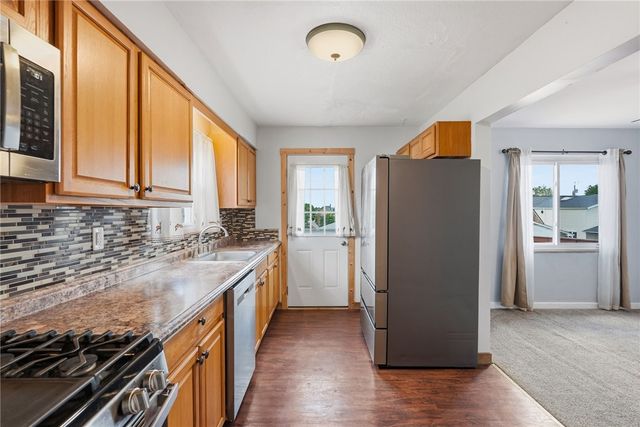 121 River View Blvd., Whitaker, PA 15120