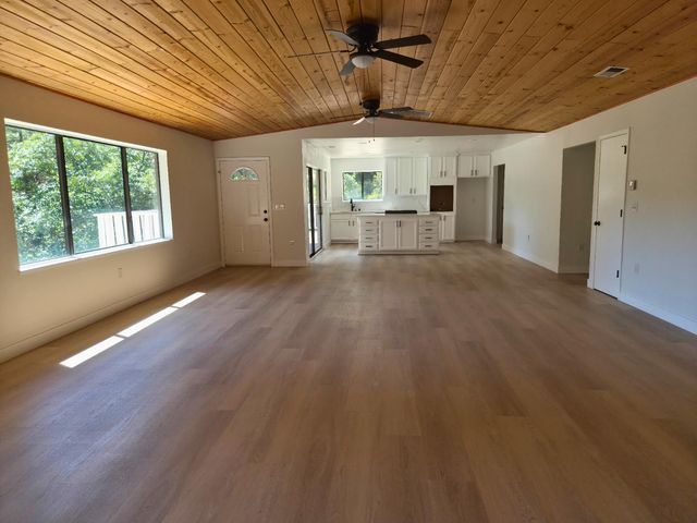 21640 Clute Canyon Rd, Volcano, CA 95689