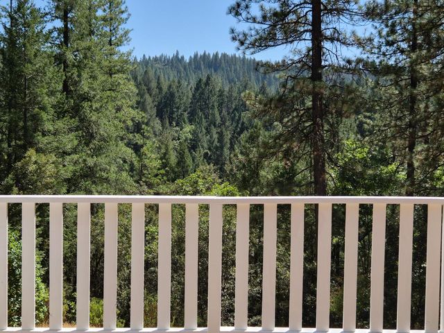 21640 Clute Canyon Rd, Volcano, CA 95689