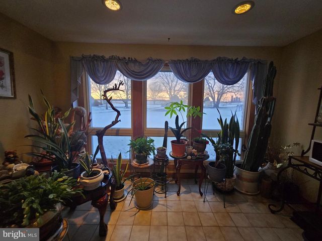 2276 S VALLEY FORGE RD, Lansdale, PA 19446