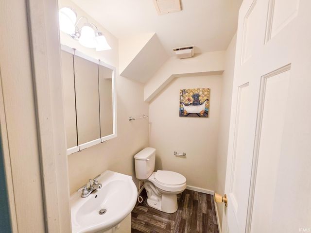 3117 E Bristol Street, Elkhart, IN 46514