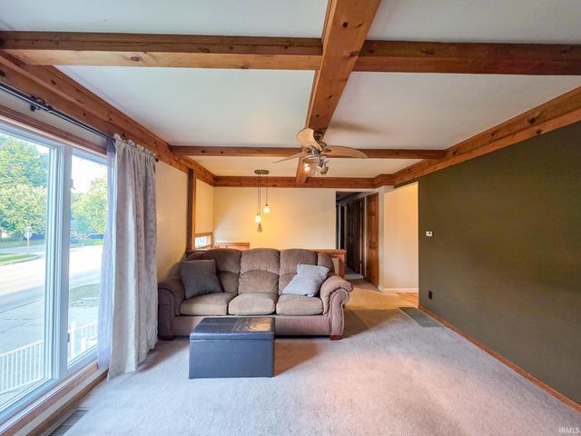 3117 E Bristol Street, Elkhart, IN 46514