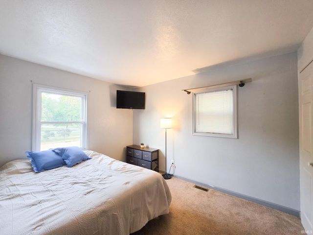 3117 E Bristol Street, Elkhart, IN 46514