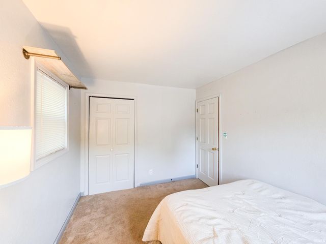3117 E Bristol Street, Elkhart, IN 46514
