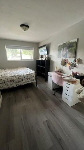 3000 N 72nd Way, Hollywood, FL 33024