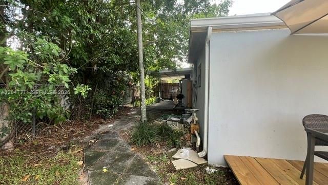 3000 N 72nd Way, Hollywood, FL 33024