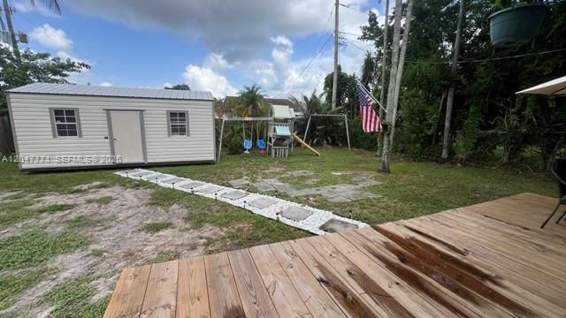 3000 N 72nd Way, Hollywood, FL 33024
