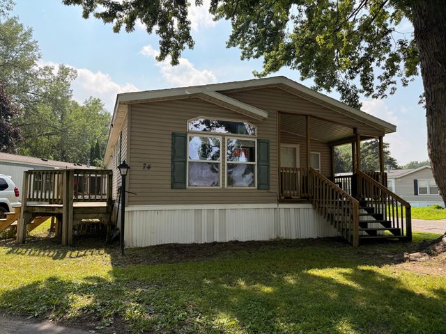 74 Big Circle Drive, Little Canada, MN 55117