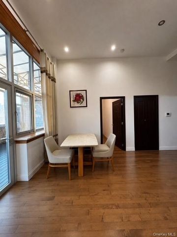 41-42 College Point Boulevard 7C, Flushing, NY 11355