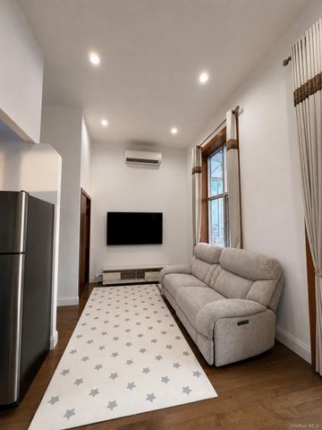 41-42 College Point Boulevard 7C, Flushing, NY 11355
