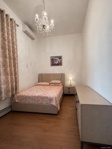 41-42 College Point Boulevard 7C, Flushing, NY 11355