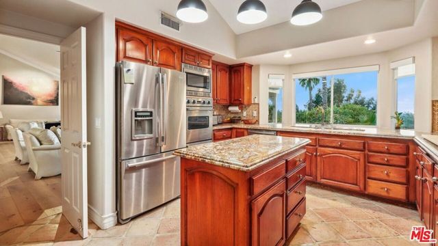 3548 Rosa Way, Fallbrook, CA 92028