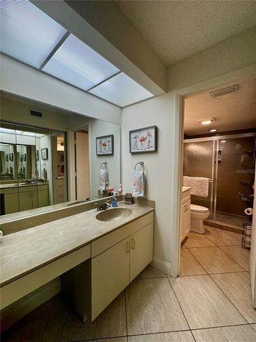 4377 LONGMEADOW 7, Sarasota, FL 34235