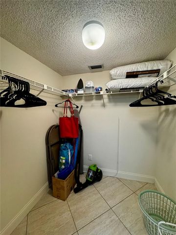 4377 LONGMEADOW 7, Sarasota, FL 34235
