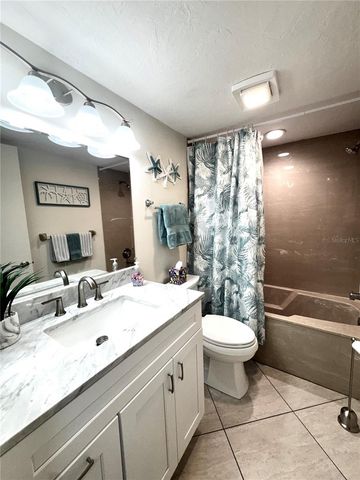 4377 LONGMEADOW 7, Sarasota, FL 34235