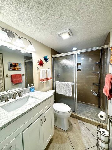 4377 LONGMEADOW 7, Sarasota, FL 34235