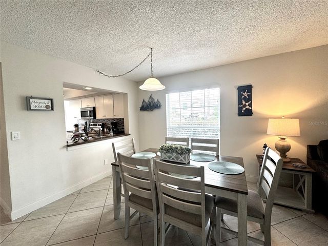 4377 LONGMEADOW 7, Sarasota, FL 34235
