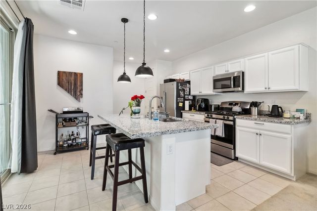 120 Corretto Corner Avenue, Henderson, NV 89015