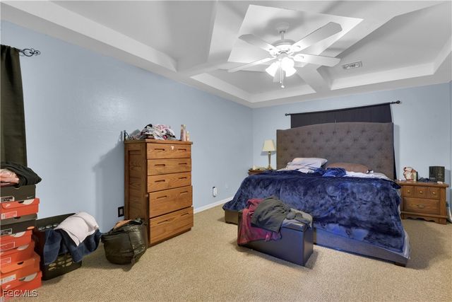 521 Grant AVE, Lehigh Acres, FL 33972