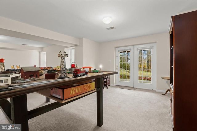 31 OLD GRANARY CT, Catonsville, MD 21228