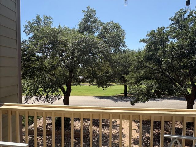 553 Demarett DR, Point Venture, TX 78645