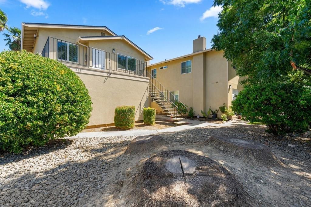 Image 2 of property listing at 3851 Blackford Avenue, San Jose, CA 95117