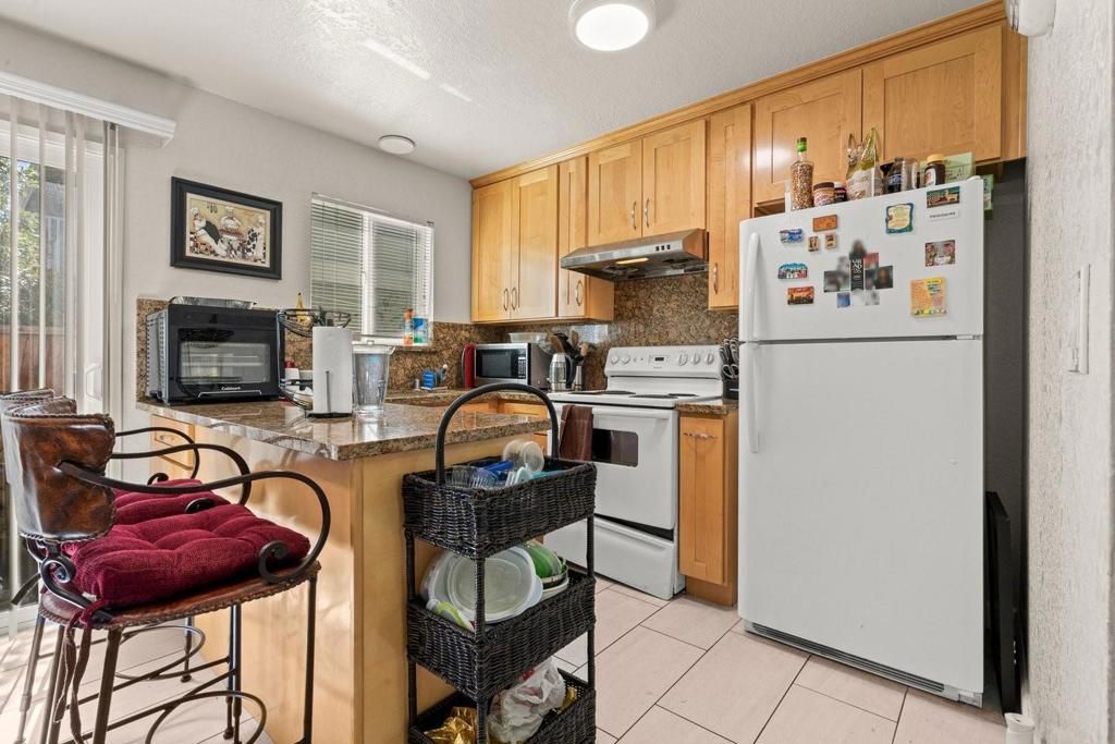 Image 29 of property listing at 3851 Blackford Avenue, San Jose, CA 95117