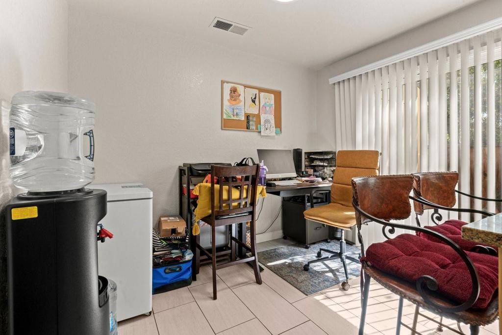 Image 31 of property listing at 3851 Blackford Avenue, San Jose, CA 95117