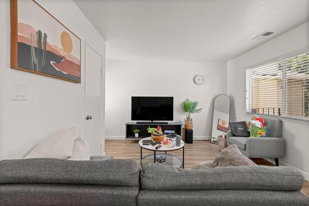 Image 57 of property listing at 3851 Blackford Avenue, San Jose, CA 95117