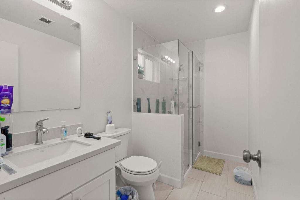 Image 65 of property listing at 3851 Blackford Avenue, San Jose, CA 95117