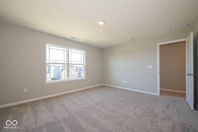211 Springfield Crossing, Greenfield, IN 46140