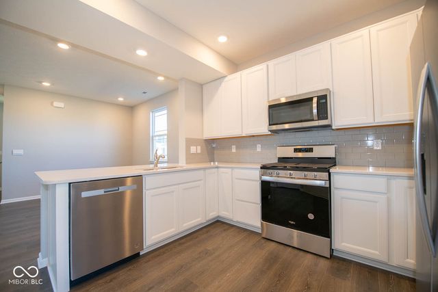211 Springfield Crossing, Greenfield, IN 46140