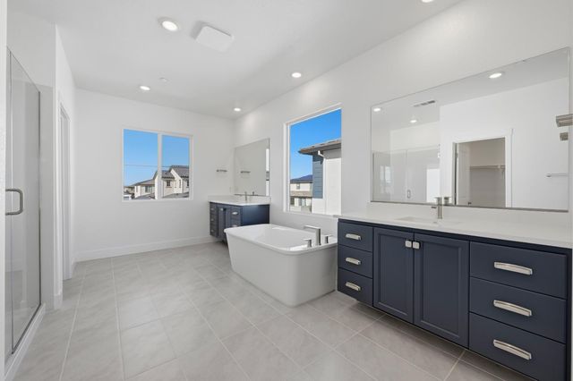 7064 Carbone Dr, Roseville, CA 95747