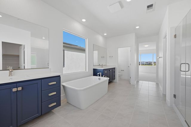 7064 Carbone Dr, Roseville, CA 95747