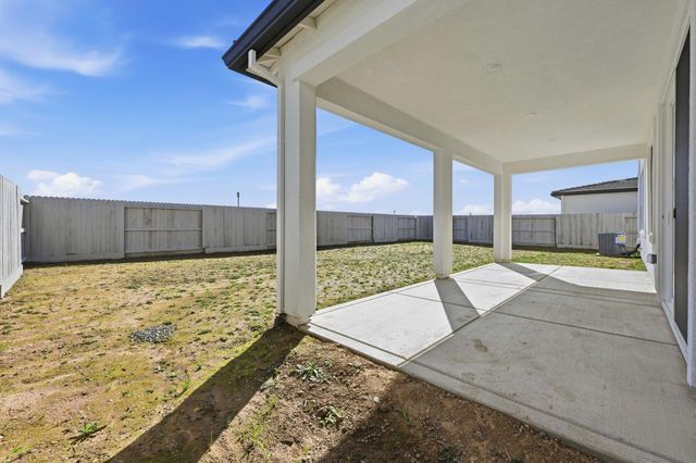 7064 Carbone Dr, Roseville, CA 95747